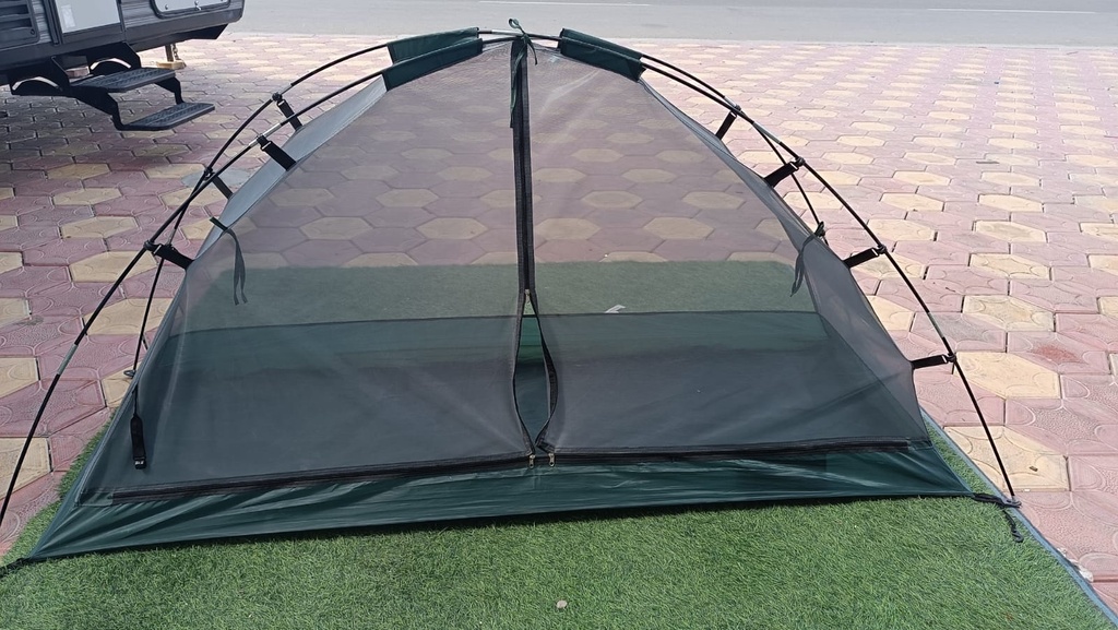 




camping bed and tent 